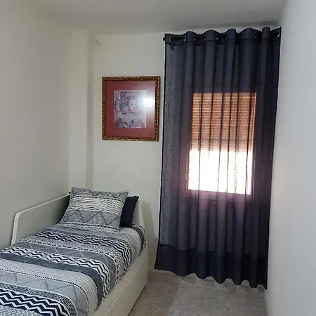 Apartment In Front Of The Pineda de Mar